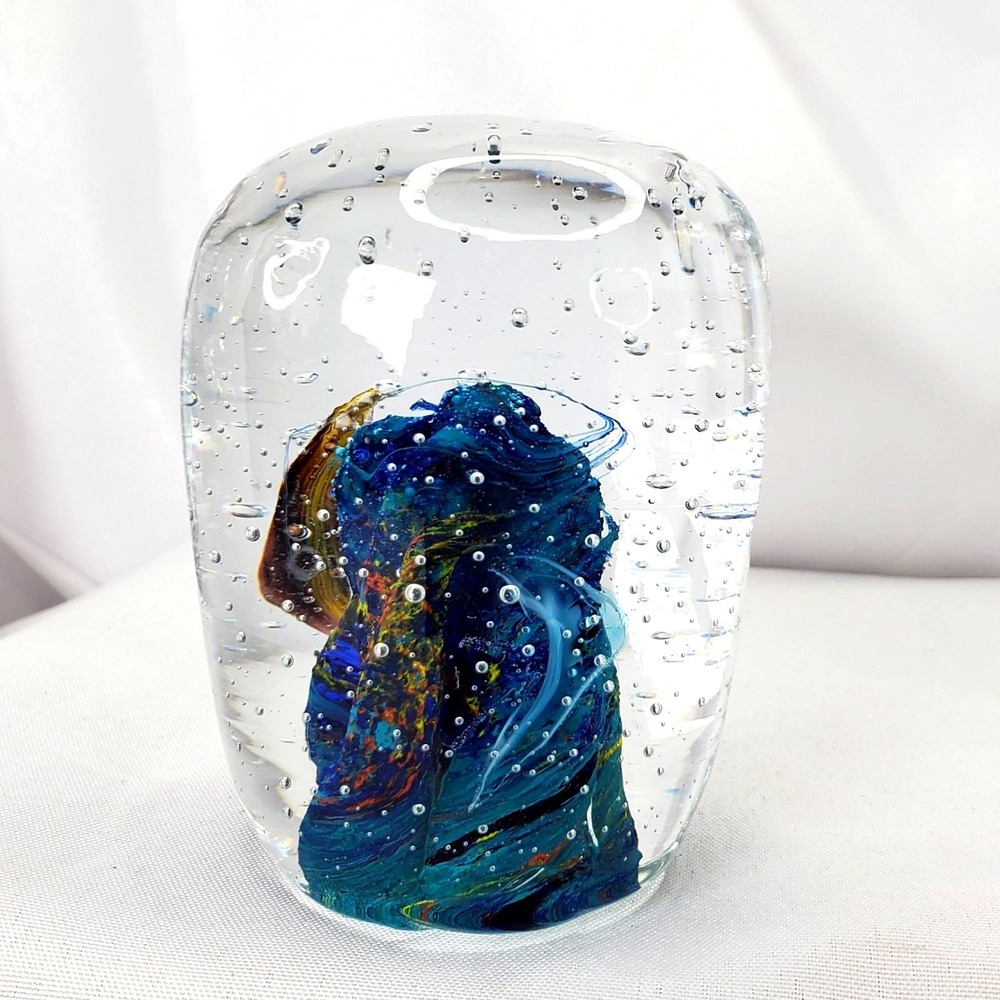 Dynasty Gallery Hand Blown Glass Aquarium Paperweight Fish Coral Bubbles 3.5" - Picture 6 of 11